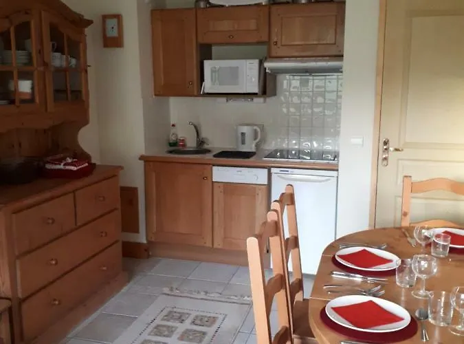 Le De Montalbert 25c * La Plagne